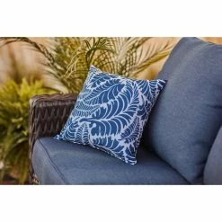 Style Selections Outdoor Throw Pillow with Leaf Pattern - 16-in x 16-in - Polyester -STYLE SELECTIONS Shop 49235078b L